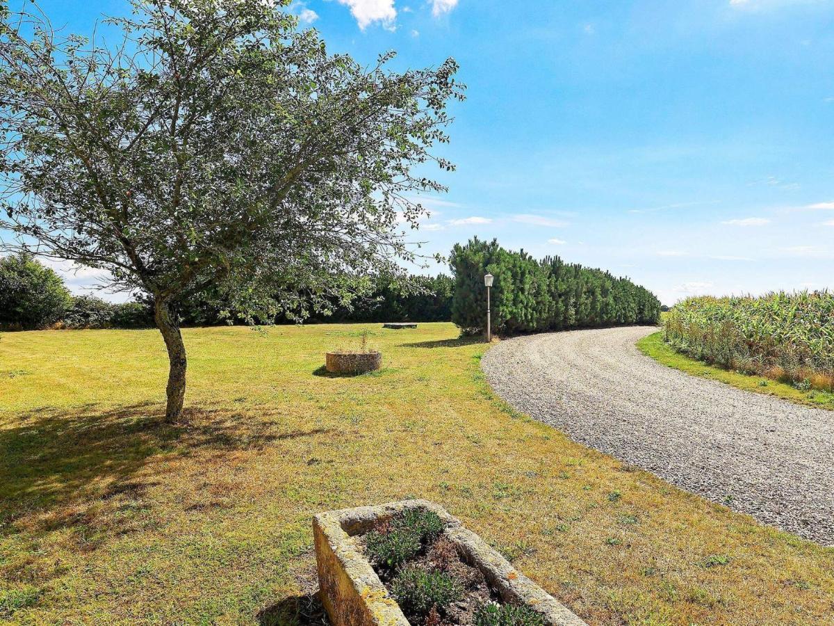 6 Person Holiday Home In Fåborg Buitenkant foto